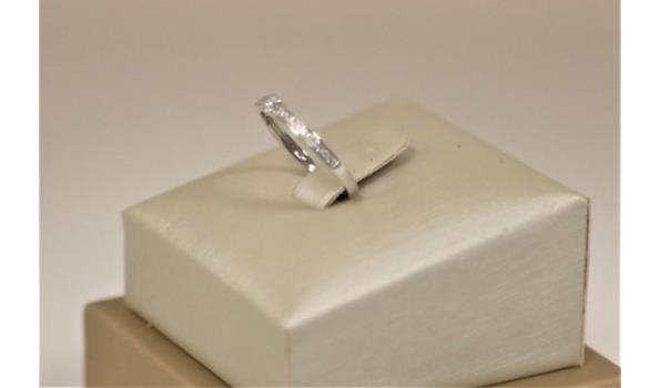 zilverkleurige ring tot 0,18ct, 1,7g, m54 (WKP 1099€)